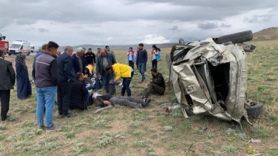 Van’da otomobil takla attı: 1 ölü, 4 yaralı