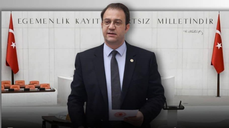 CHP Kars Milletvekili Alp, partide kaldı