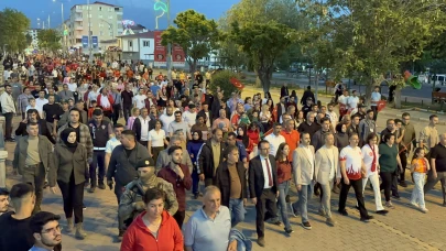Iğdır'da yoğun katılımla "Gençlik Yürüyüşü"