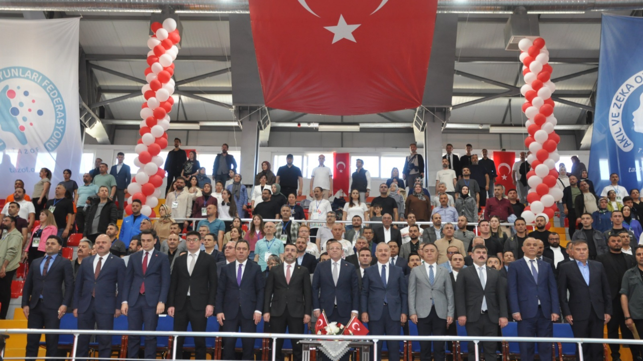 7. Akıl ve Zeka oyunları Turnuvası Türkiye Şampiyonası Kars'ta başladı