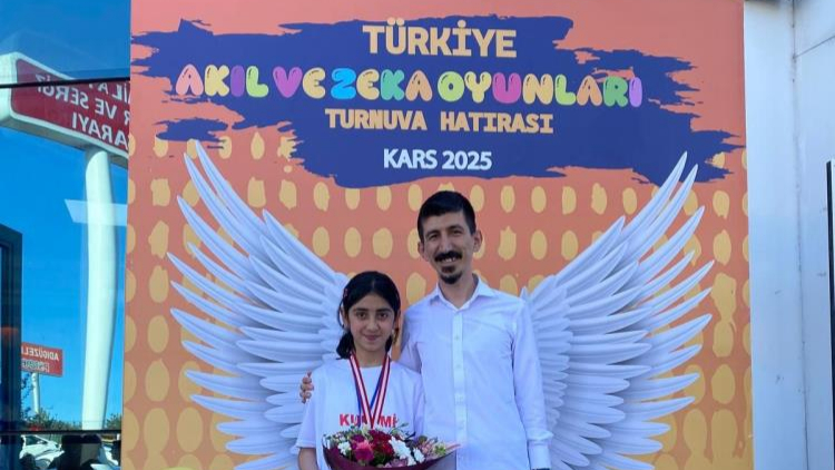 Akyakalı Fatmanur Polat, Akıl ve Zeka Oyunları’nda Türkiye 2’ncisi oldu