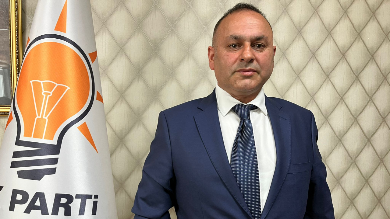 AK Parti Kars İl Başkanlığı'ndan 27 Mayıs darbesi yıl dönümü basın açıklaması
