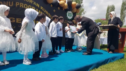 4-6 yaş kuran kurslarında yıl sonu kapanış programı düzenlendi