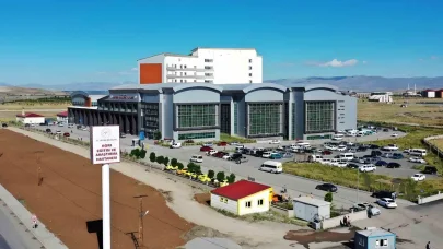 Ağrı Eğitim ve Araştırma Hastanesinde randevu süreleri kısaldı