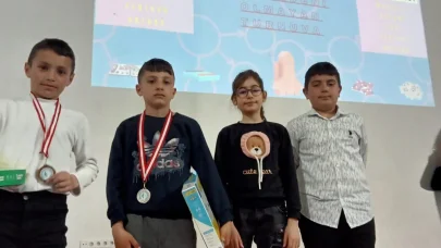 Zeka ve Akıl Oyunları finaline Çıldırlı öğrenciler damga vurdu