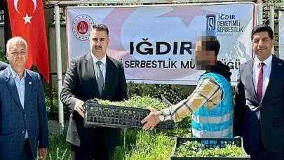 Iğdır'da 15 bin adet sebze fidesi dağıtıldı