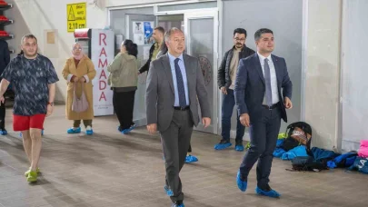 Çakmur’dan genç kulaçlara en tatlı moral