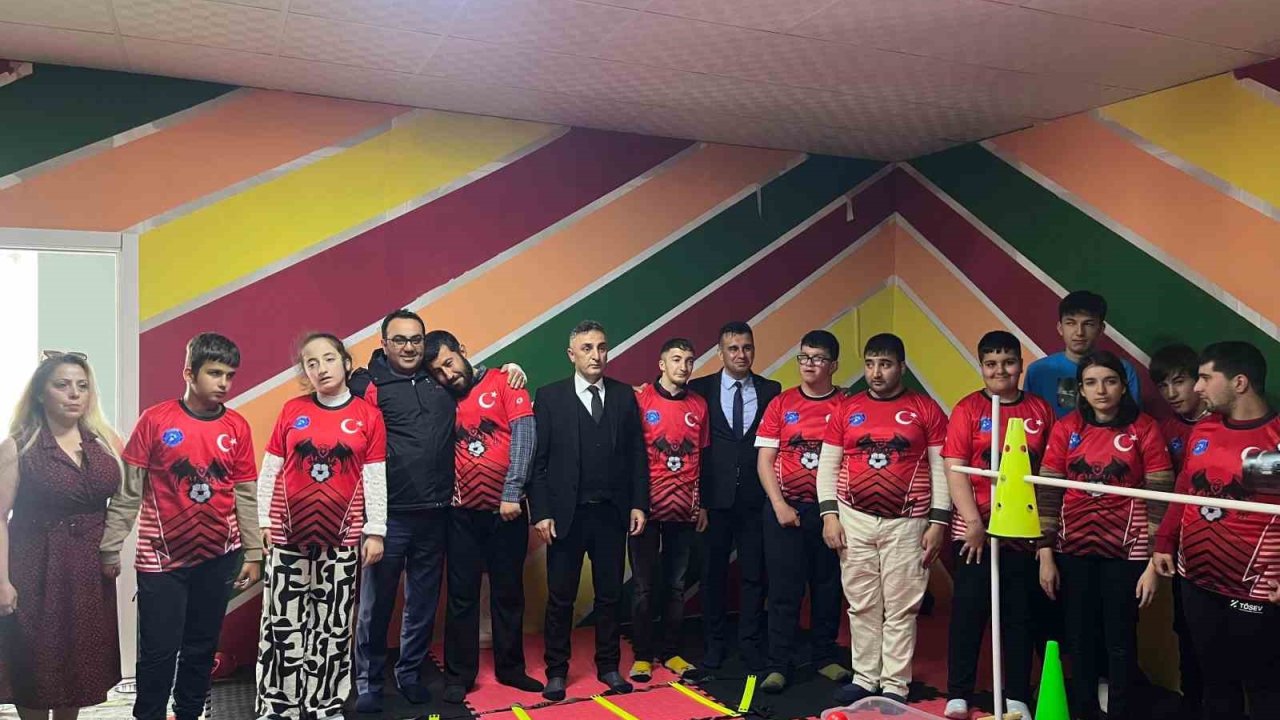 Erzurum'da engelli bireyler için iş birliği ve destek mesajı