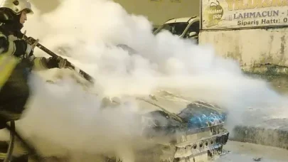 Erzurum’da araç yangını korkuttu