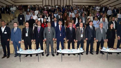 Erzurum’da "Beyin ölümü tespiti ve donör bakımı farkındalık" sempozyumu düzenlendi