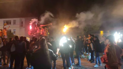 Galatasaray taraftarları Ardahan’da şampiyonluğu kutluyor