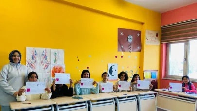 Gençler hadislerle kardeşliği keşfetti
