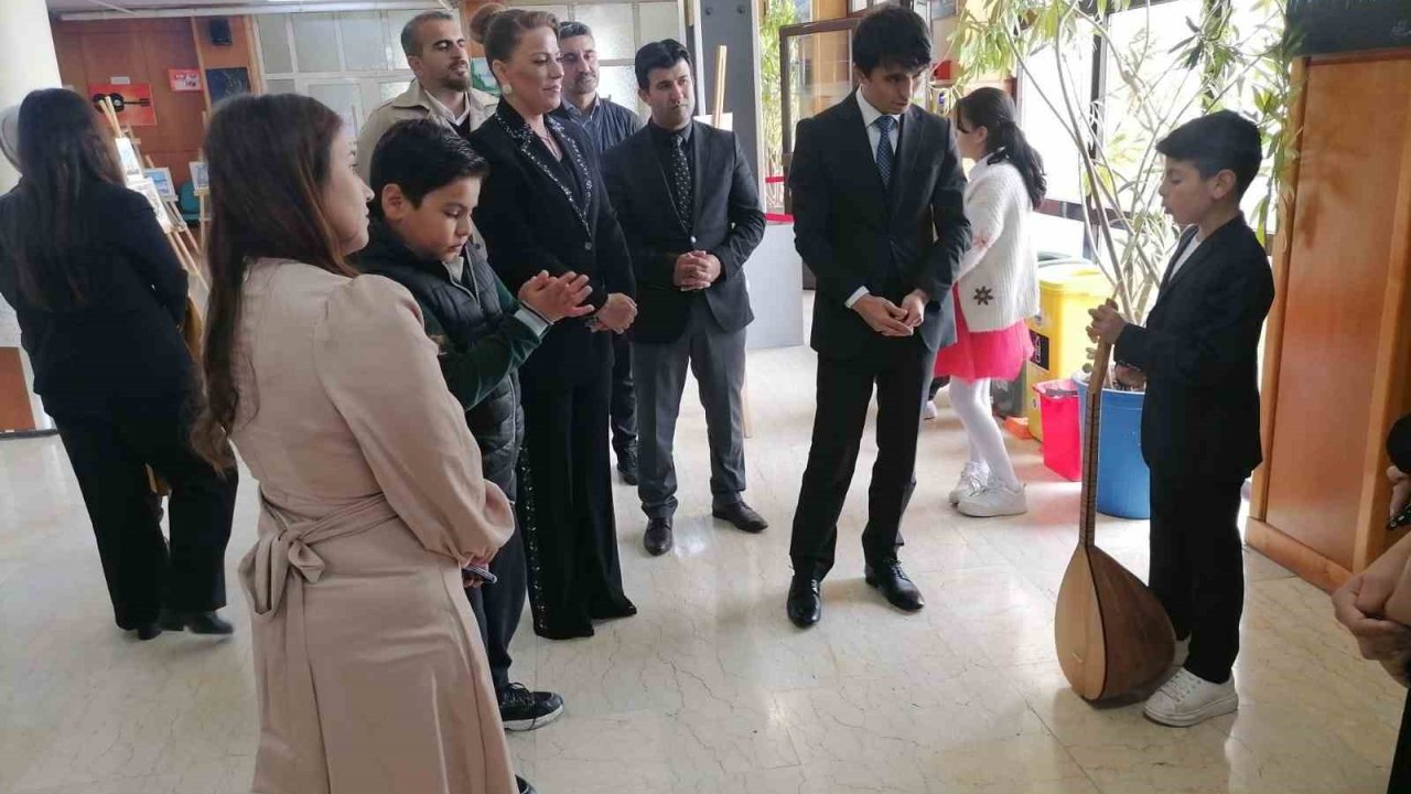 Hınıs’ta yoğun katılımlı etkinlik