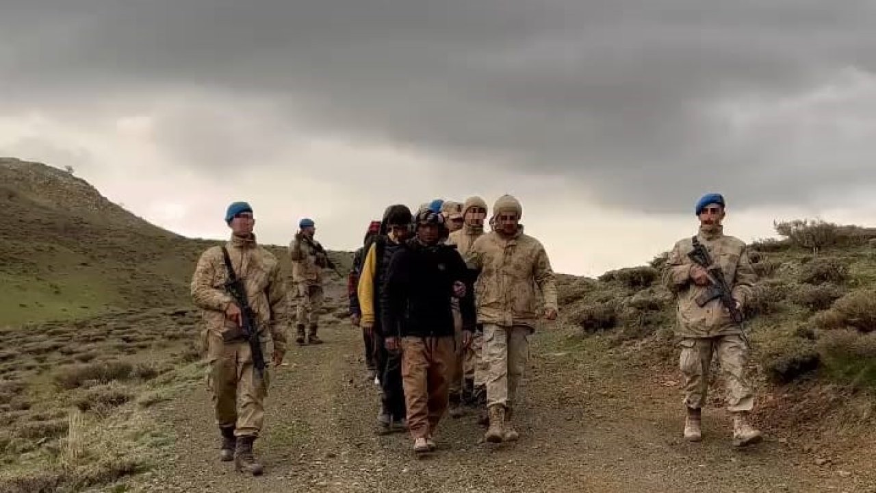 Erzurum'da 62 düzensiz göçmen yakalandı
