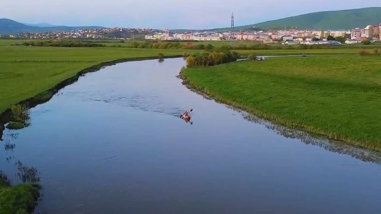 Kura Nehri’nde kano keyfi