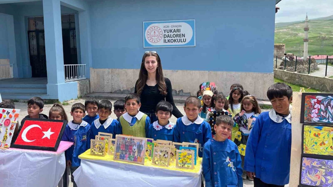 Geri dönüşüm defilesi yoğun ilgi gördü