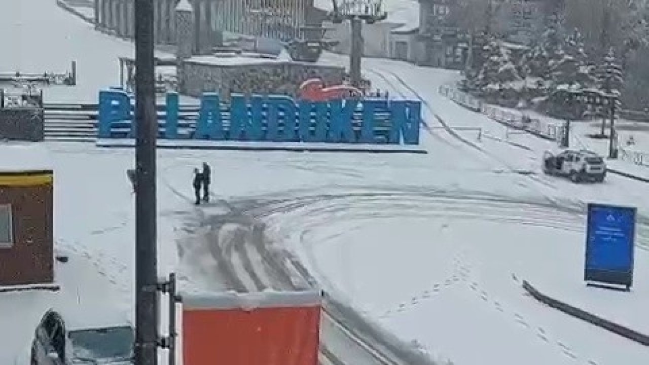 Palandöken Kayak Merkezi karla kaplandı