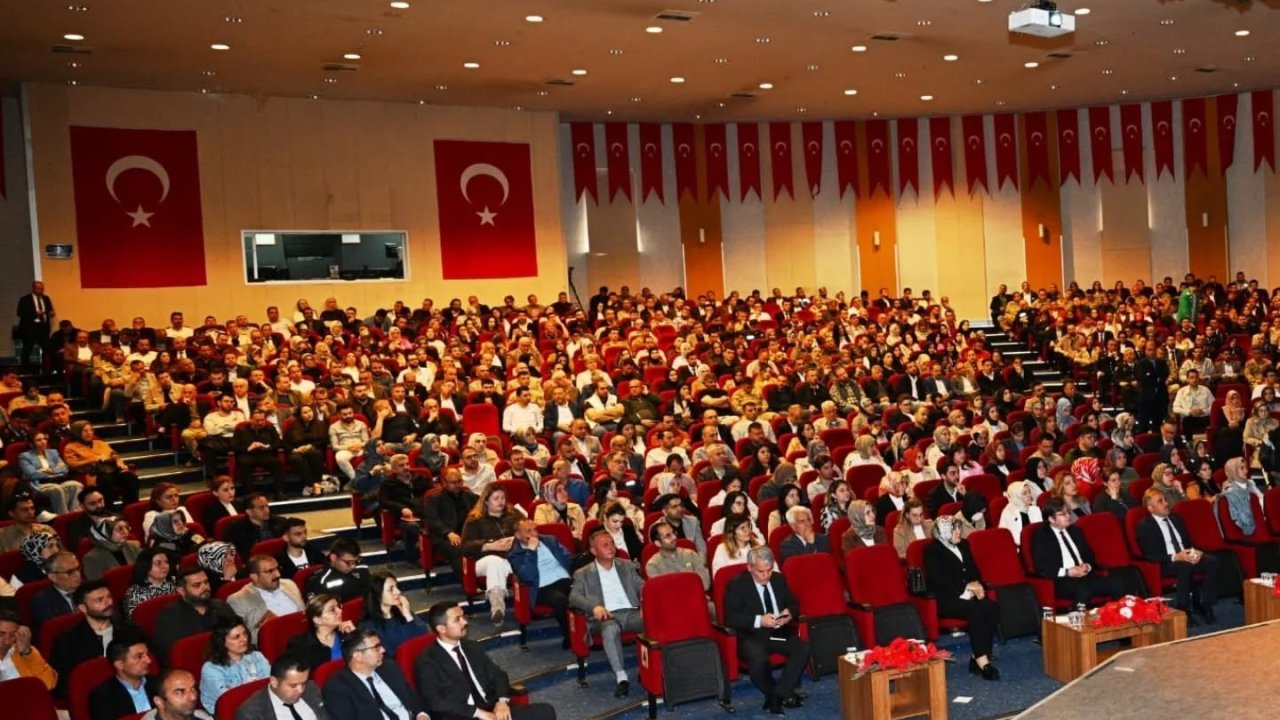 Erzurum'da resmi yazışma kuralları semineri