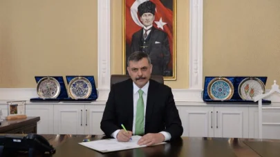 Vali Çiftçi; "Gençlerimiz mâziden âtiye uzanan şanlı tarihimizin birer emanetçisidir"