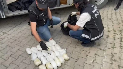 Yolcu otobüsünde13 kilo metanfetamin ele geçirildi