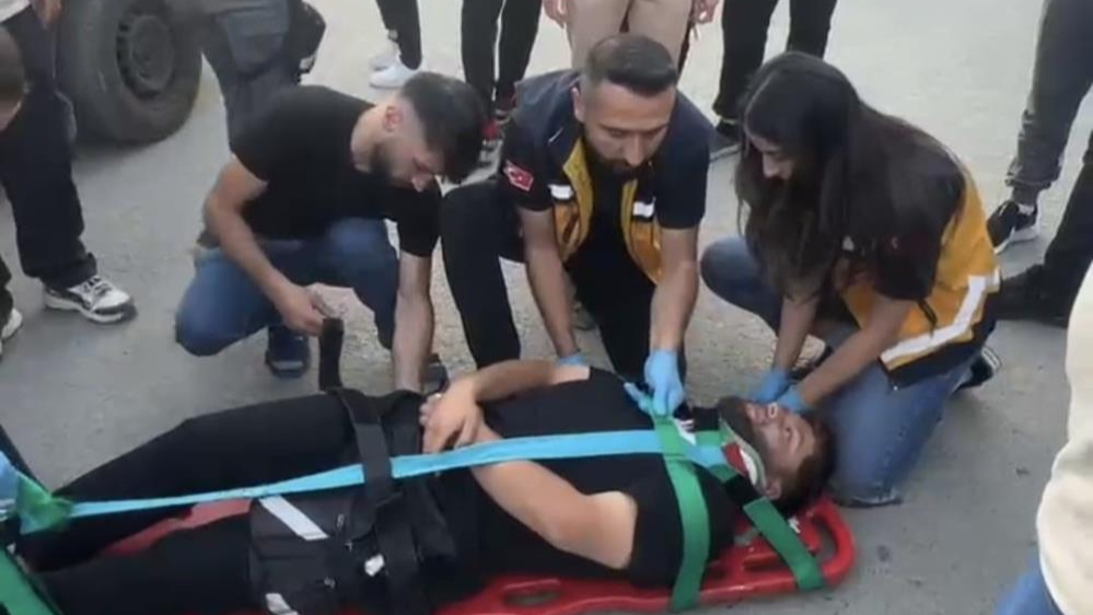 Hakkari’de otomobil ile motosiklet çarpıştı: 1 yaralı
