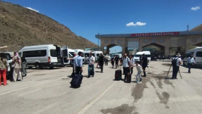 120 Umman vatandaşı karayolu ile tahliye edildi