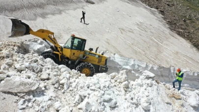 Selim’de yayla yolları açıldı