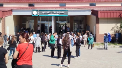 YKS'nin ikinci oturumu AYT'de 6 bin 314 aday ter döktü