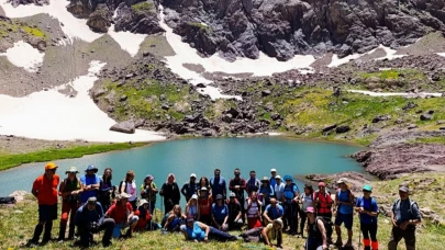 "Sat gölleri büyüledi. İsviçre'ye gitmeye gerek yok"