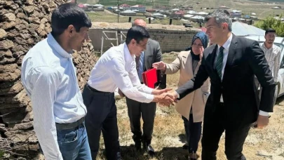 Kaymakam Korkusuz şehit ailesini ziyaret etti
