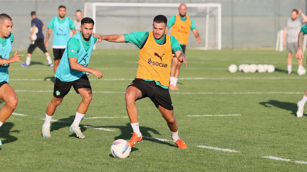 Iğdır FK, yeni sezonun ilk antrenmanını yaptı
