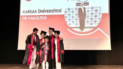 3 çocuk annesi doktorun azim dolu başarısı