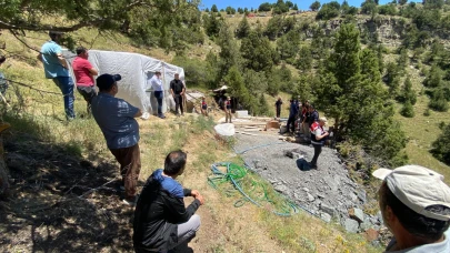 Erzurum'da Oltu taşı ocağındaki göçükte işçilerden biri öldü, 2'si ağır yaralandı