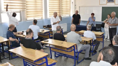 40 yıl sonra aynı yerde buluştular