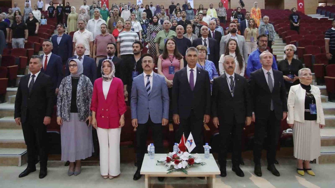 EJER kongresi AİÇÜ’de başladı