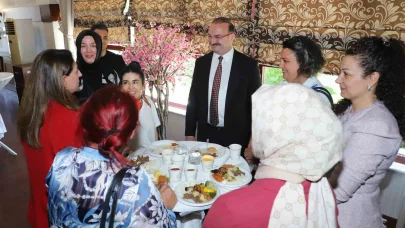 Atatürk Üniversitesi’nde bayramlaşma programı
