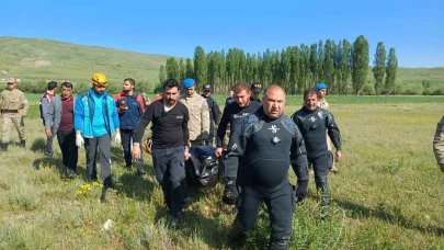 Balık tutmak için girdiği Aras Nehrinde boğularak hayatını kaybetti