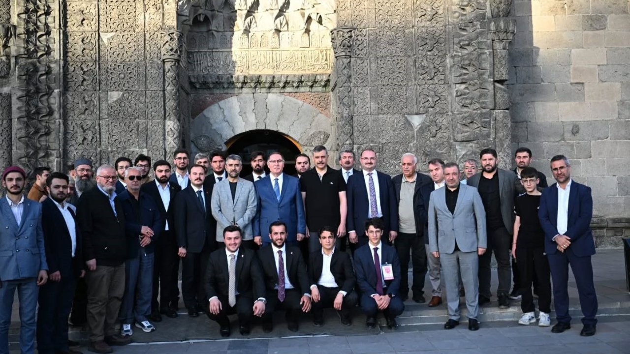 "Hukuk Akademisi" oturumları tamamlandı
