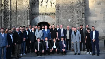 "Hukuk Akademisi" oturumları tamamlandı