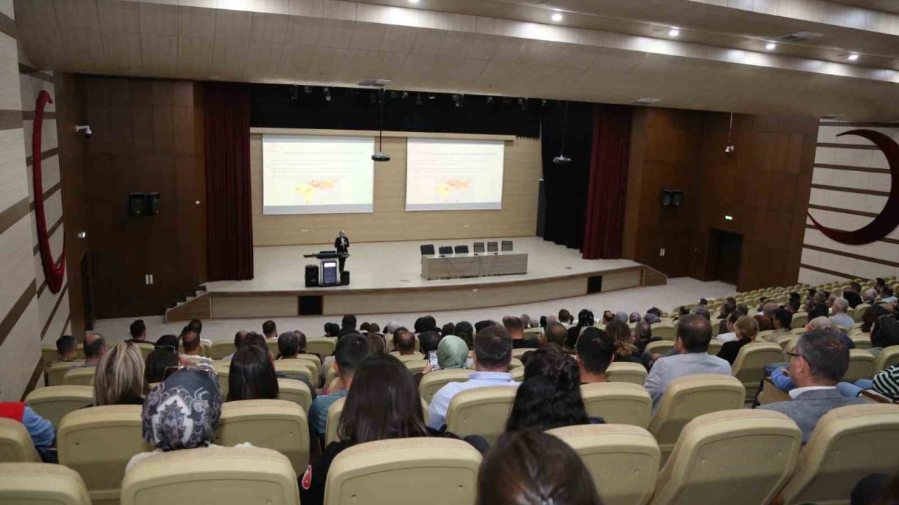 Erzurum’da "Kırım Kongo Kanamalı Ateşi "eğitimi verildi