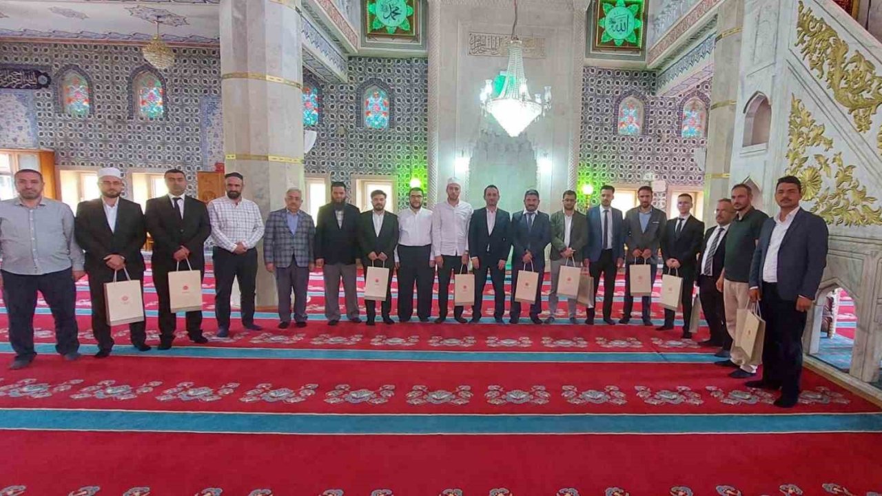 Din görevlileri "Etkili Hutbe Sunumu" için yarıştı