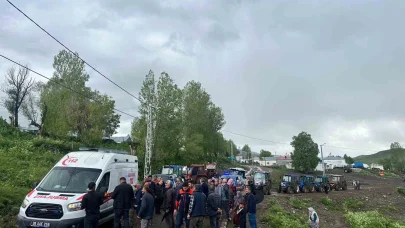 Kars’ta araziye yıldırım düştü, hayvanlarını otlatan bir kişi yaralandı