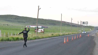Kars’ta asayiş ve trafik uygulamaları sıklaştırıldı