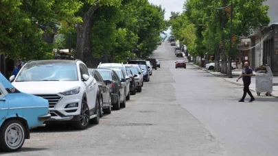 Kars’ta sokaklar boş kaldı