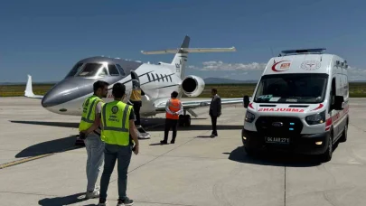 Muş ve Ağrı’dan iki yenidoğan için hava ambulans seferberliği