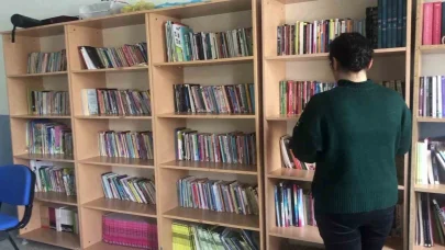 Şehit öğretmenlerin isimleri bölümlere verildi