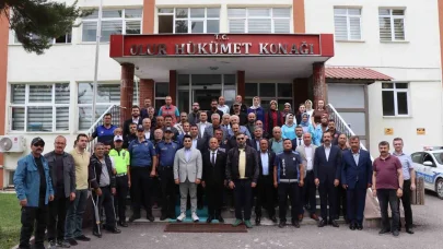 Olur Kaymakamı Kini’ye duygusal veda