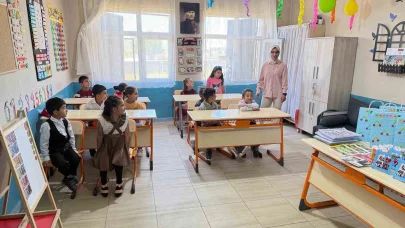 Patnos’ta öğrenciler karne sevinci yaşadı