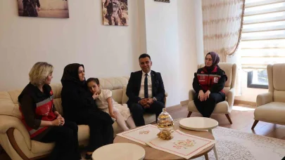 Şehit ailelerine bayram ziyareti