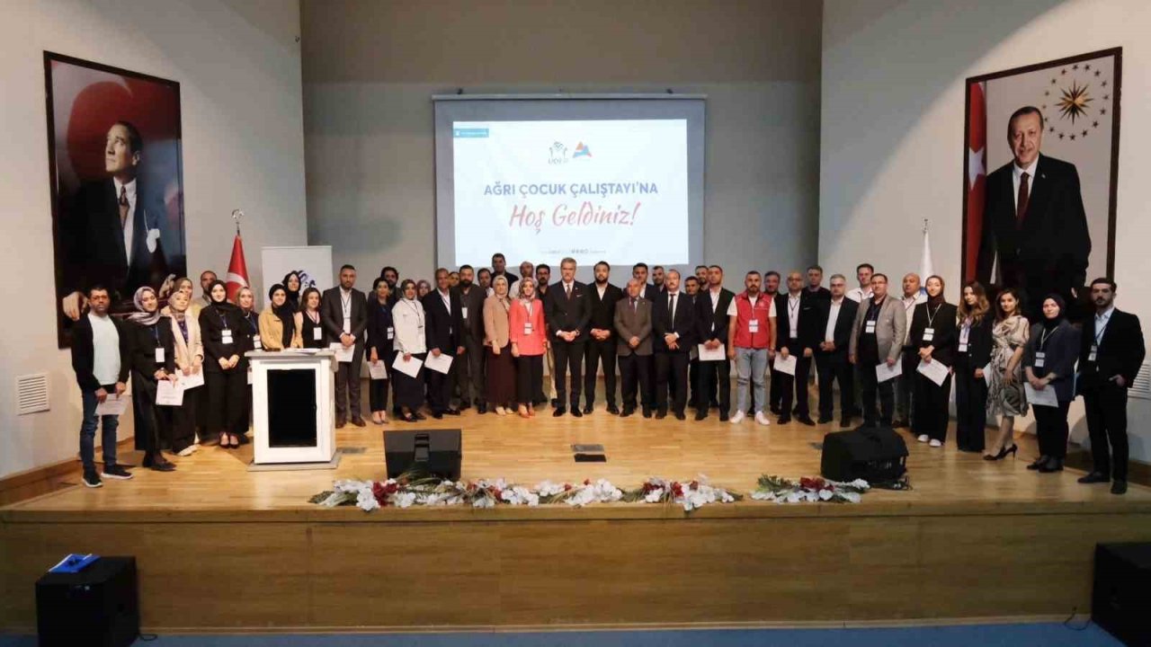 "Ağrı Çocuk Çalıştayı" düzenlendi